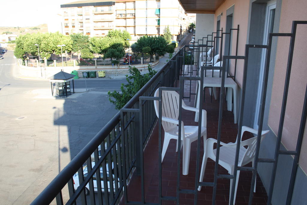 Hotel Mar De Aragon Caspe Luaran gambar