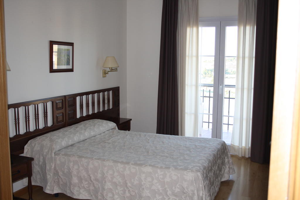 Hotel Mar De Aragon Caspe Bilik gambar