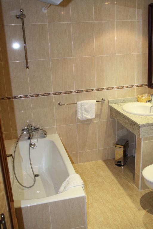 Hotel Mar De Aragon Caspe Bilik gambar