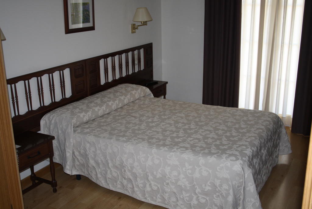 Hotel Mar De Aragon Caspe Luaran gambar